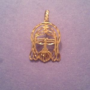 14k gold Jesus pendant