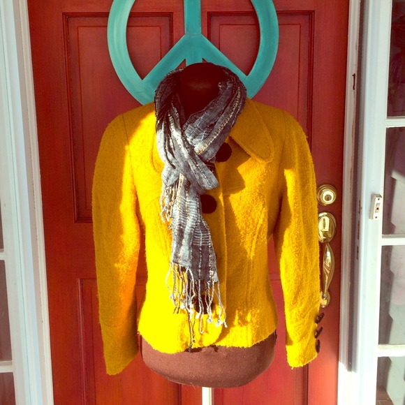 Nipon Petites mustard gold jacket !
