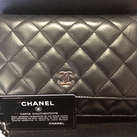 Chanel wallet
