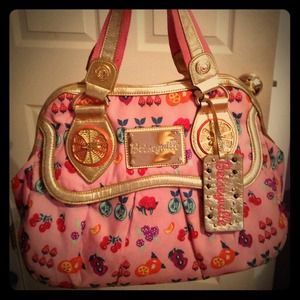Betseyville purse