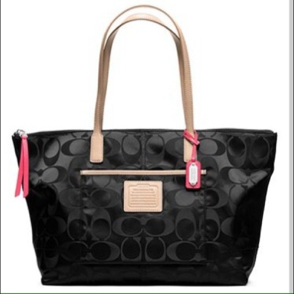 ⛵️Coach Legacy Weekend Signature Nylon Tote✈️