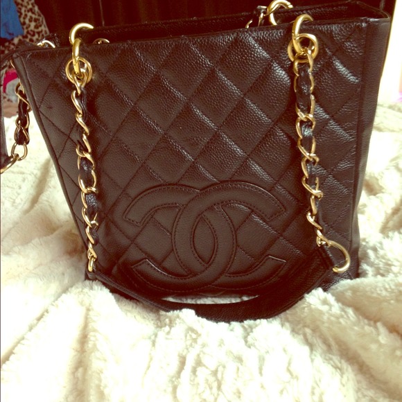 💰SOLD Chanel pst💰
