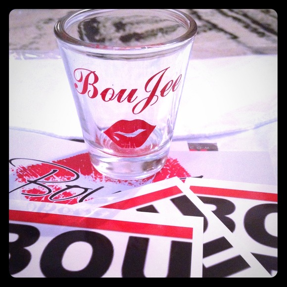 2ea BOUJEE GIRL SHOT GLASSES!!! 💋💄👠👜💎🍸2/$10