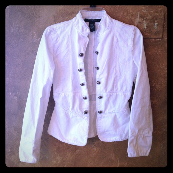 🚫sold🚫Rampage white denim blazer