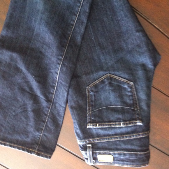 Dark blue denim Paige jeans!!