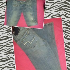 ***AMERICAN EAGLE JEANS***