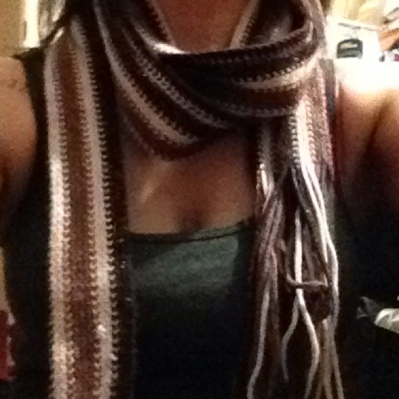 New York & co knit scarf