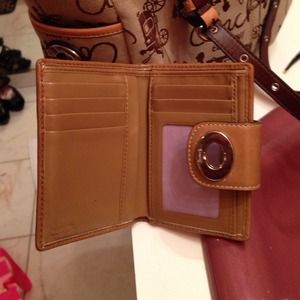 Hold for chicks 5475 Authentic wallet by coach