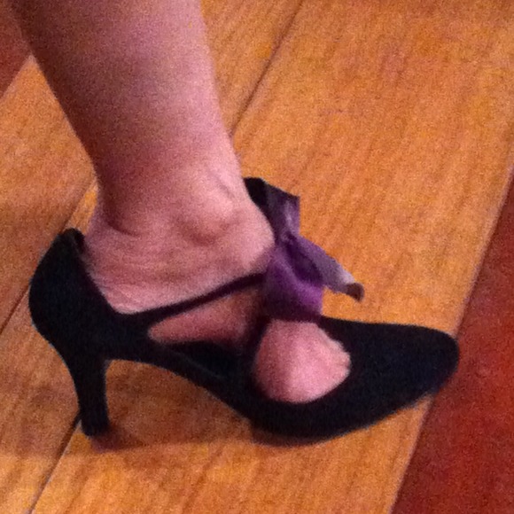 BUNDLE ME for $10! Interchangeable Ties - Picture 3 of 3