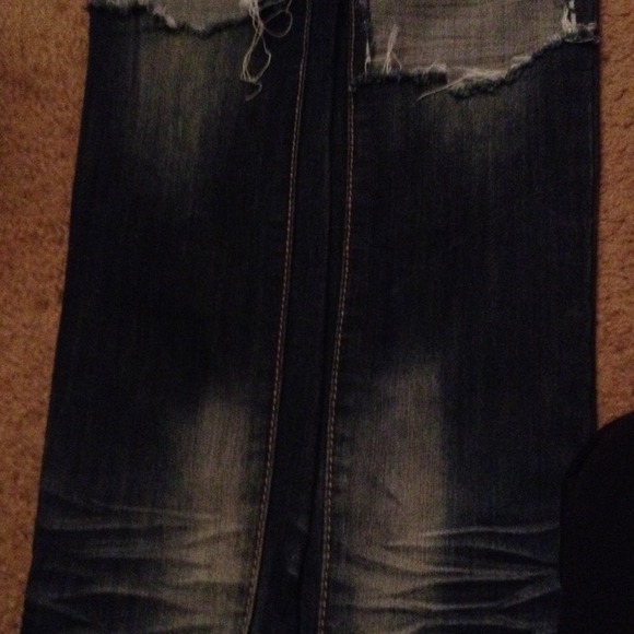 Jeans - Picture 3 of 4