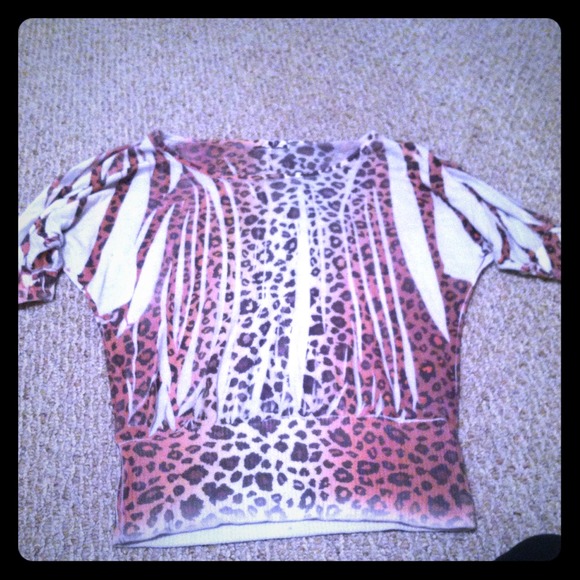 Leopard top