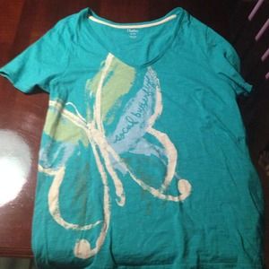 Blue V-neck. Doesn't fit/not my style.