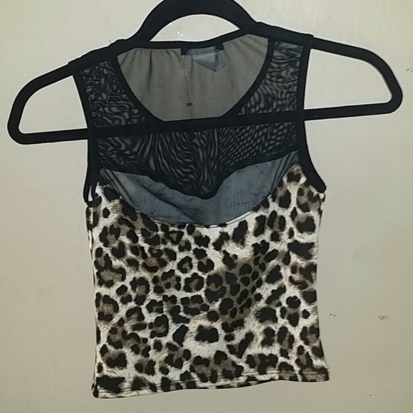 Sale!! LOWEST PRICE!! NWOT Animal print sexy top - Picture 2 of 2