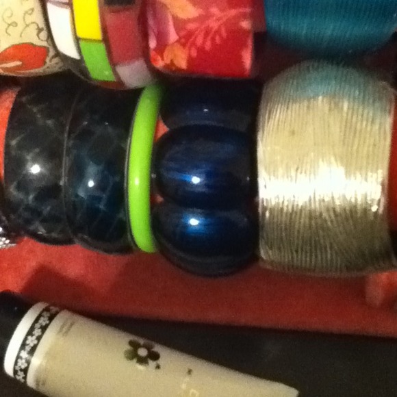 Bracelets - Picture 3 of 3