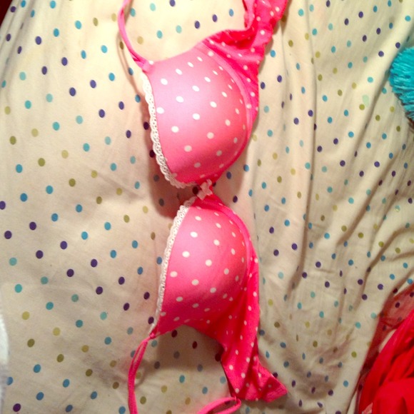 Victoria's Secret very sexy push-up bra