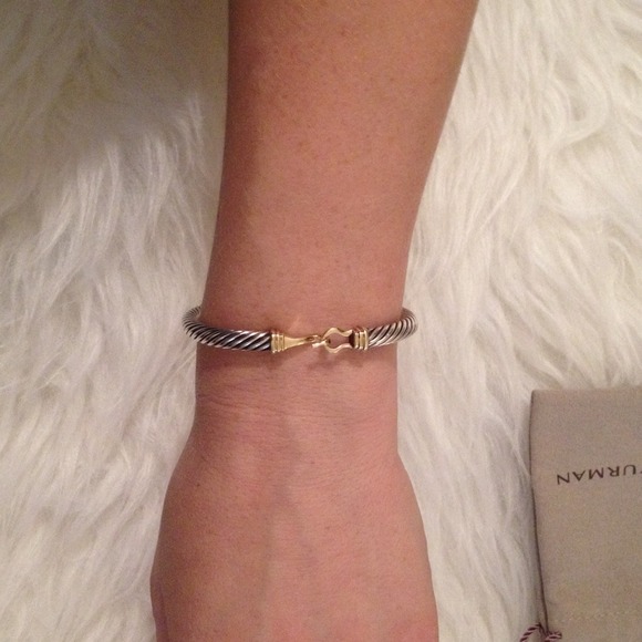 🎉HP Authentic David Yurman Cable Buckle Bracelet - Picture 2 of 4