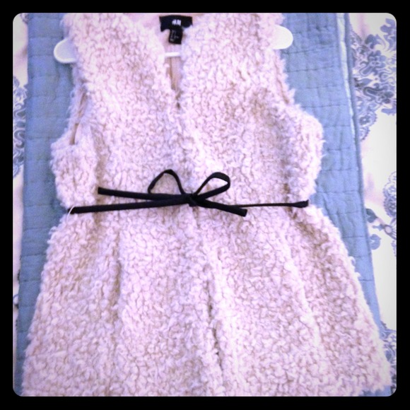 Imitation fur vest