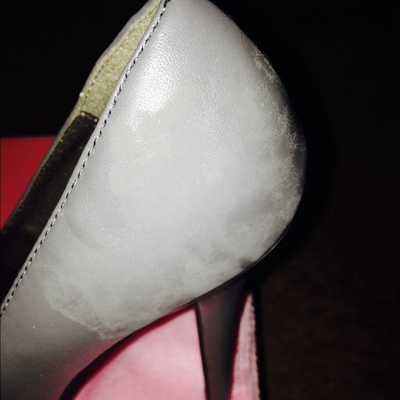 Beautiful gray heels - Picture 4 of 4