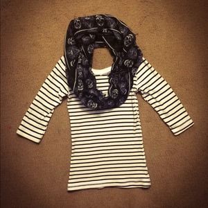 💀SKULL PRINT SCARF💀