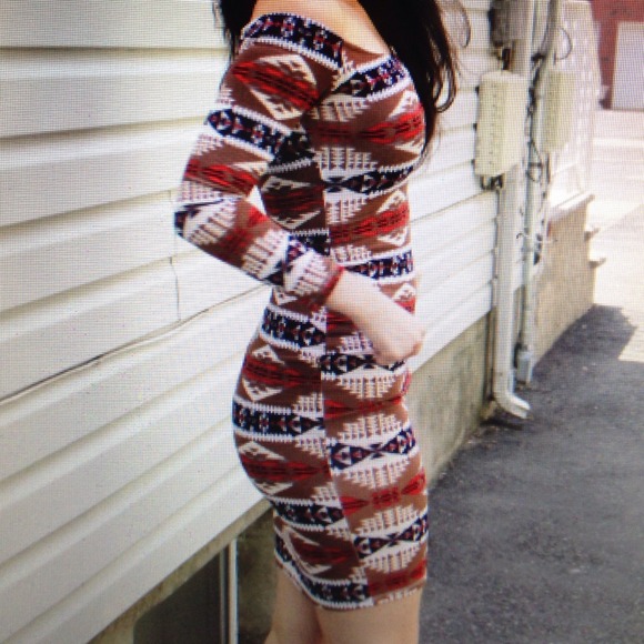 Aztec midi bodycon dress - Picture 2 of 2