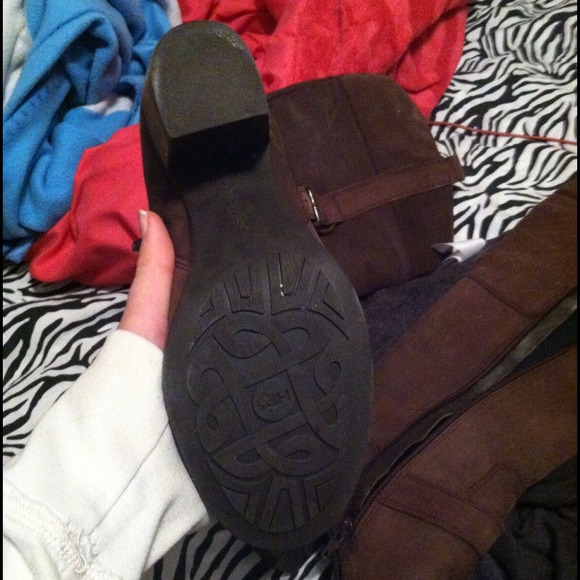 boots! - Picture 2 of 2