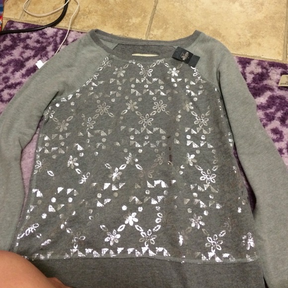 Cute sweatshirt from hollister