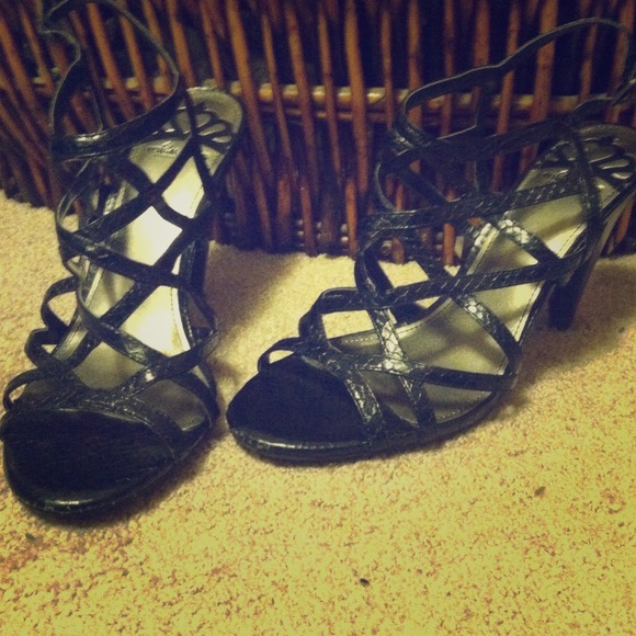 Fergalicious by Fergie black snakeskin high heel