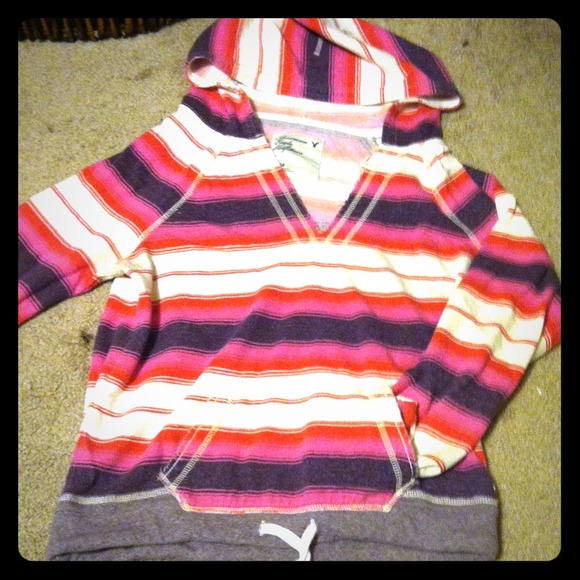 American eagle vneck hoodie