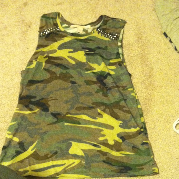 NWOT Camo jeweled tank top