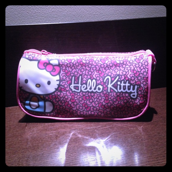 Hello kitty pouch