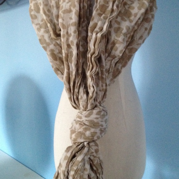 Scarf