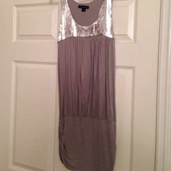 Grey night dress with silver sparkles