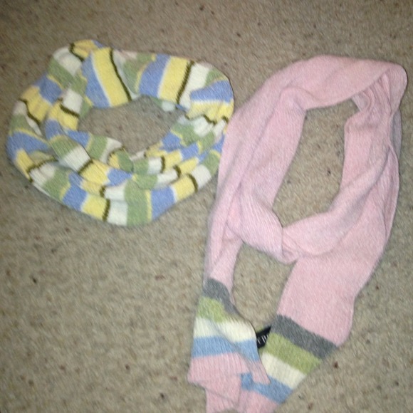 Scarfs