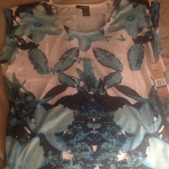 DKNY top