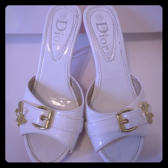 Dior high heel shoes