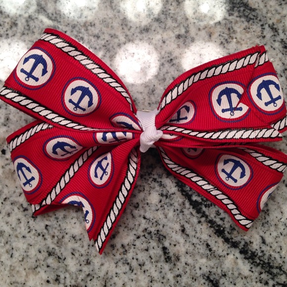 Handmade boutique Anchor bow