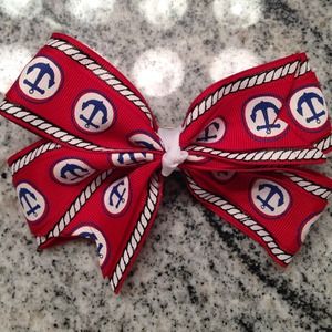 Handmade boutique Anchor bow