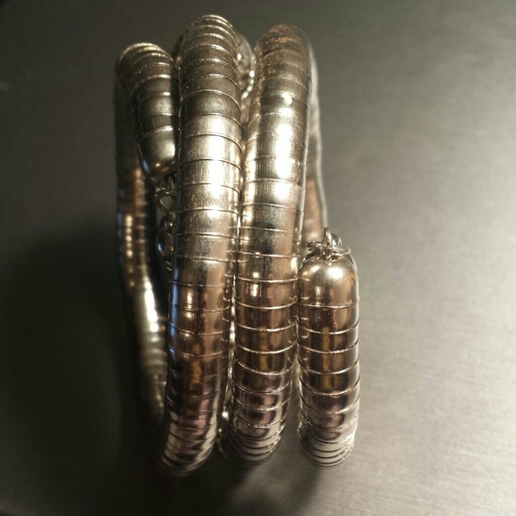 SOLD_Coil/wrap bracelet w/ blue-green marble ball - Picture 2 of 4