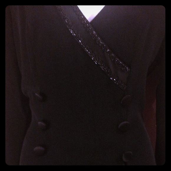 Timeless & Classy black TUXEDO style dress