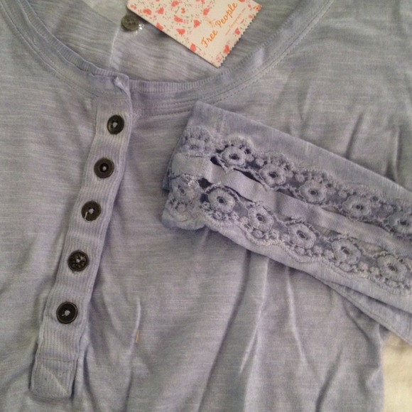 New FREE PEOPLE baby blue long sleeves shirt!😍