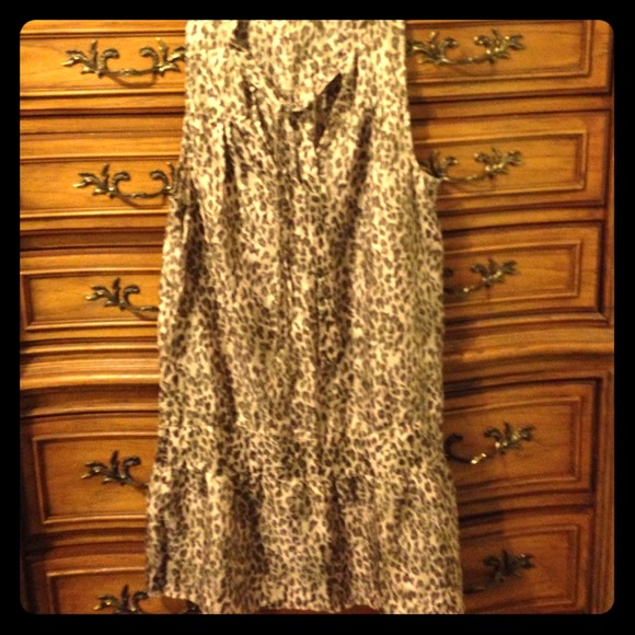 Small silk cheetah print forever21 dress