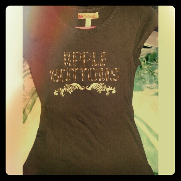 Apple Bottoms womens top
