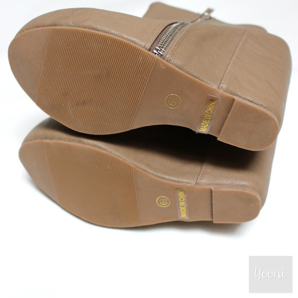 Leather Wedges in Taupe with Zipper Detailing - Picture 3 of 4