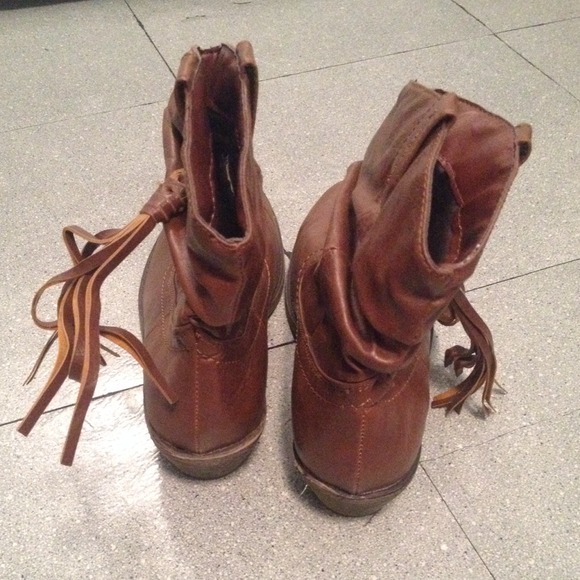 Brown Route 66 short boot - Picture 3 of 4