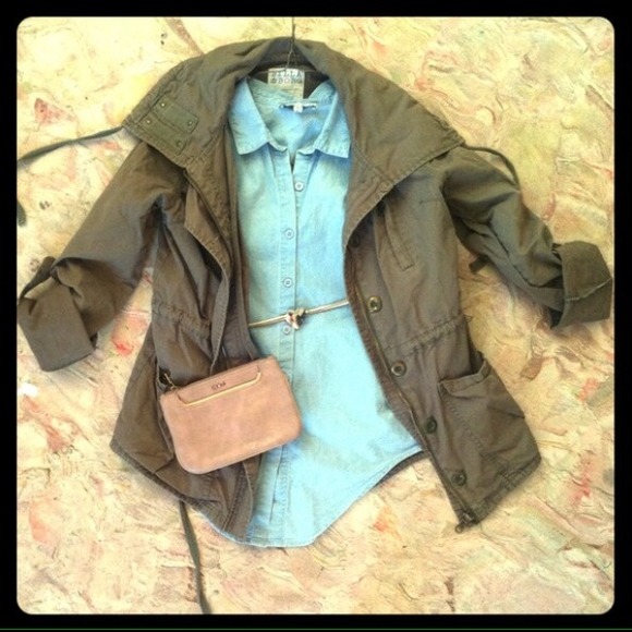 Billabong Army Green Jacket