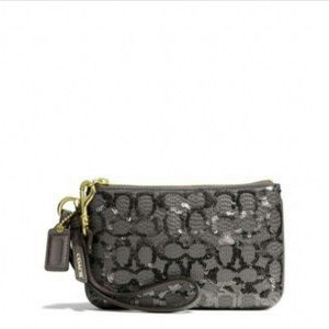Coach poppy signature sequined wristlet