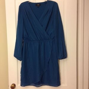 Large, green long sleve mossimo dress