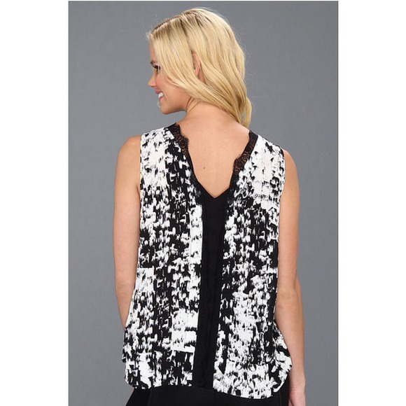 BCBG Lace Trimmed Printed Top - Picture 2 of 3