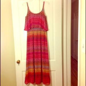 Small (4-6) Faded Glory pink stamp dress