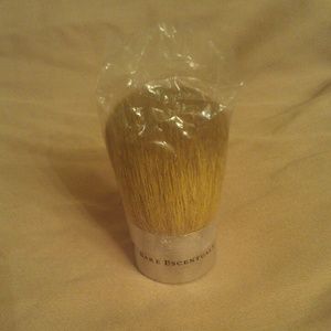 BareMinerals full coverage kabuki brush